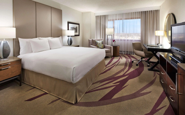 Hilton Long Beach Hotel