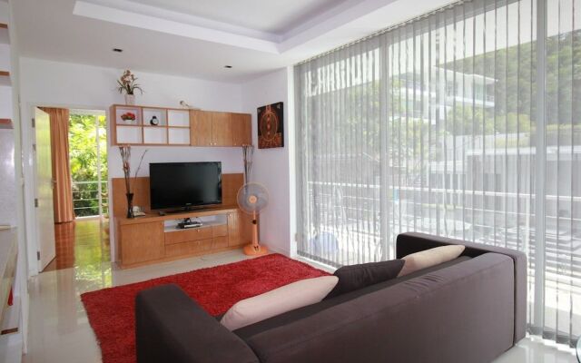 The Trees Club Apartment