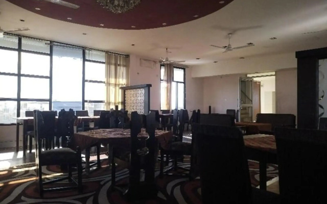 Capital O 8801 Hotel JS Tower