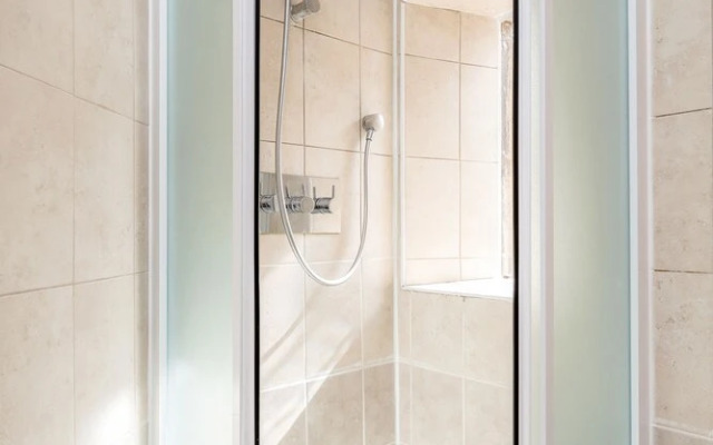 Great Mayfair Apartment - Sleeps 6
