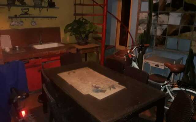 Blue House Backpacker Hostel