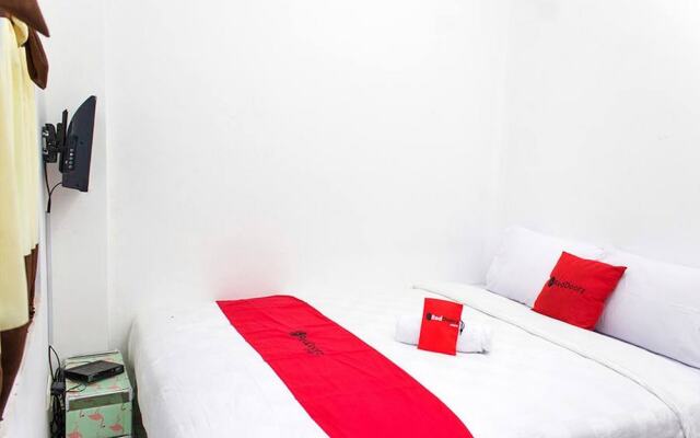 RedDoorz @ Galuh Mas