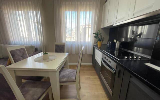 Tirana New Bazaar- Apartment no-1