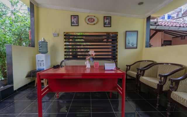 Wisma Griya Indah Lestari by OYO Rooms