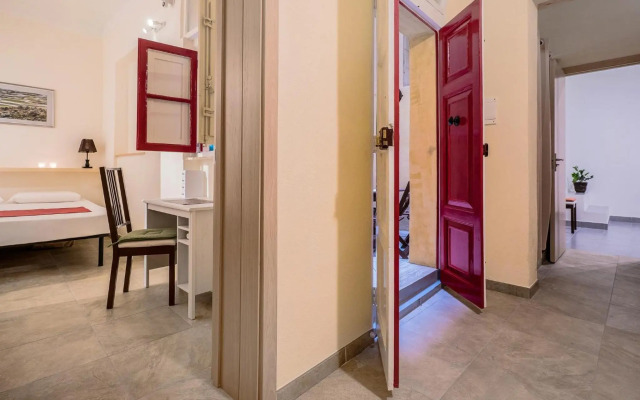 Valletta Main Street Apartment