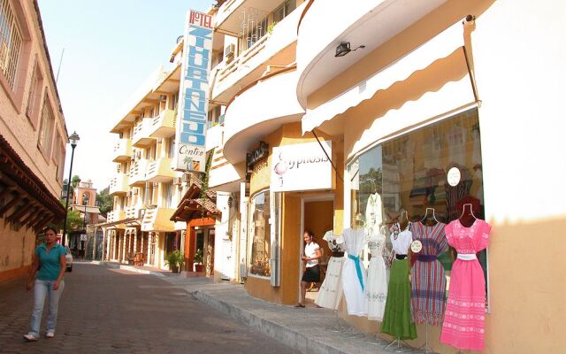 Hotel Zihuatanejo Centro