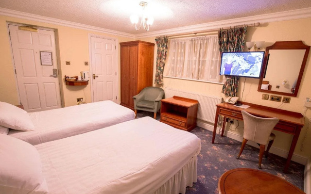 Harefield Manor Hotel