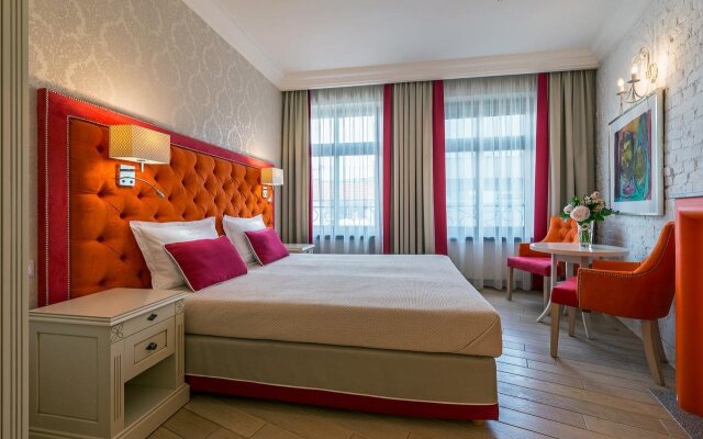 SleepWalker Boutique Suites