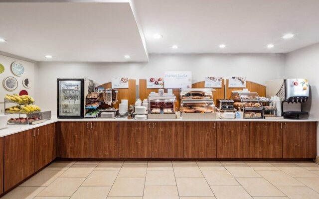 Holiday Inn Express Brooklyn