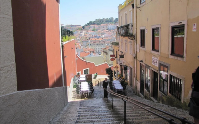 Bairro Alto Comfort Apartments