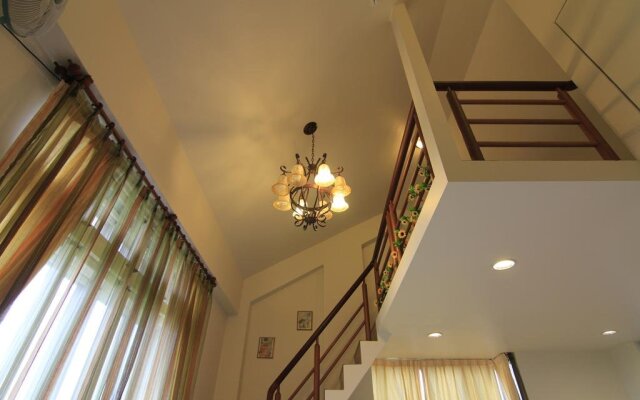 Clover 248 B&B