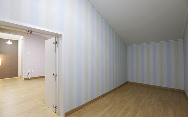 Muju Maple Vill Heu Pension