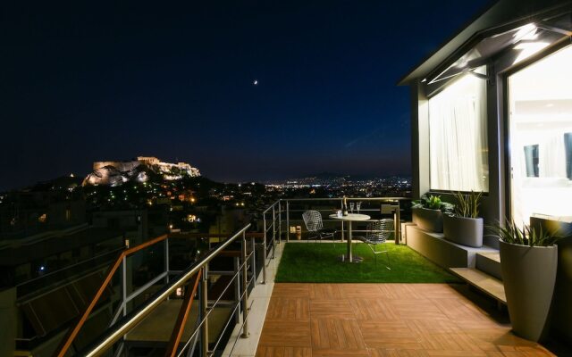Majestic Homm Penthouse in the Heart of Plaka