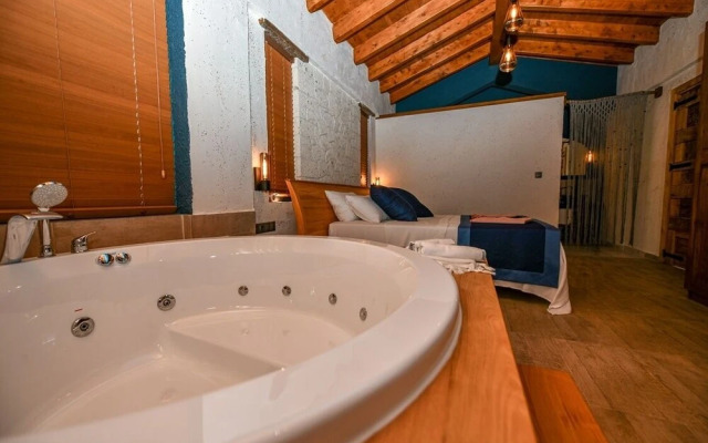 Fethiye'de Ozel Havuzlu Luks Villa Orange