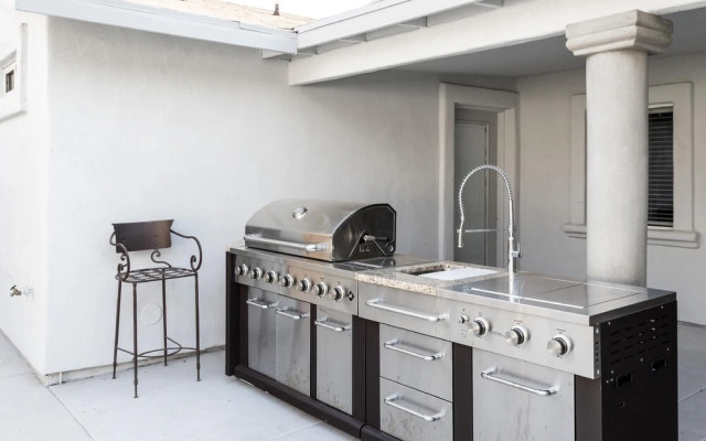 Peacock Paradise - Family Ranch-fire Pit Gathering