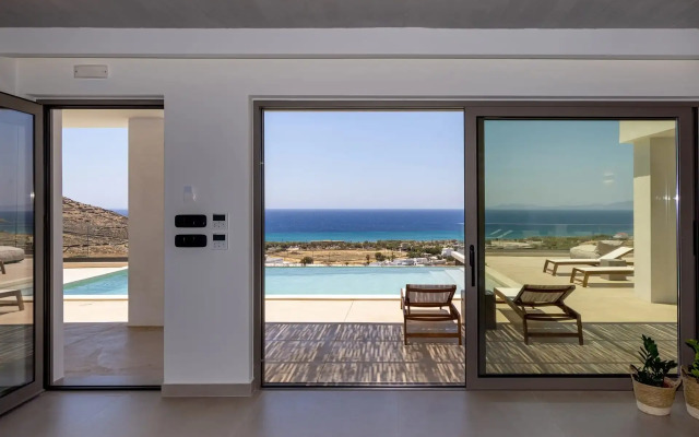 Monogram Travel Tinos