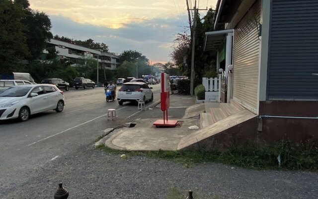 Self Check-in Apartment - Baiput Hometel