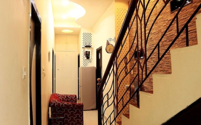 Hotel Neeranand Regency