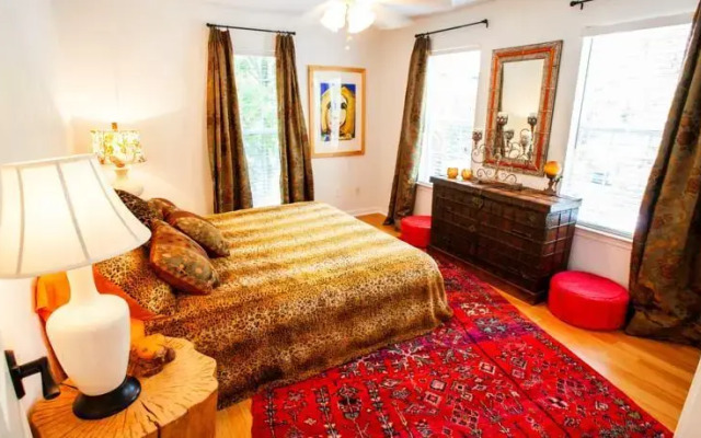 South Congress Getaways