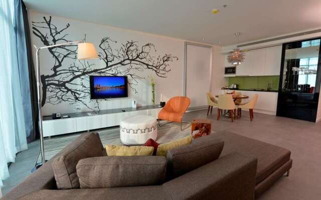 Ramee Grand Hotel & Spa