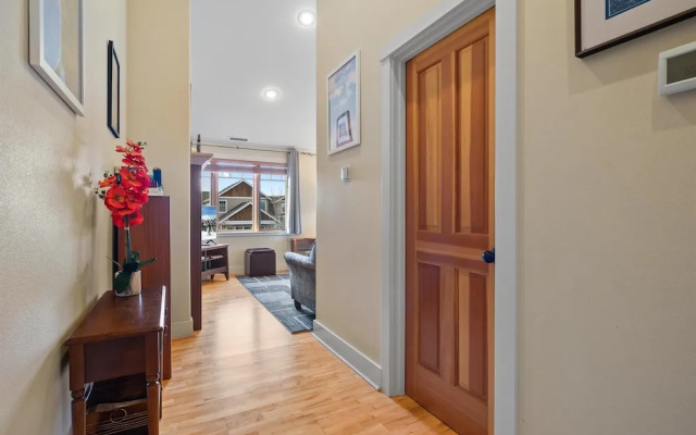 The Three Sisters Walk to Downtown Sisters