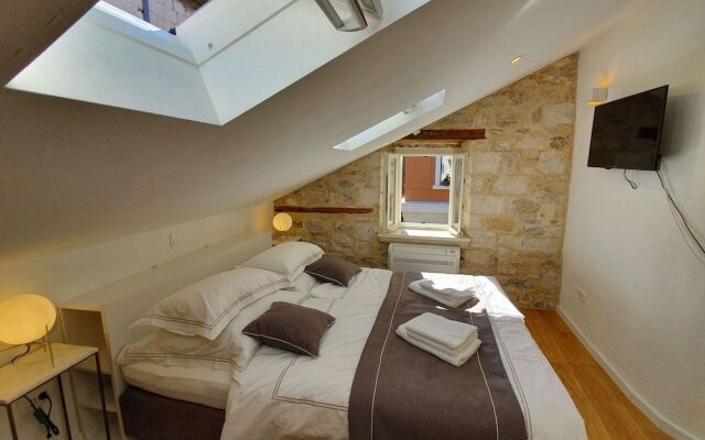 The Suites at Central Split