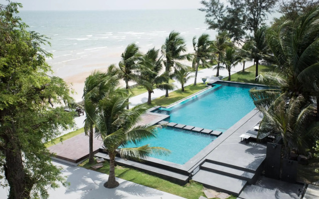 SiamBeach Resort