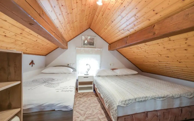 Vineyard Cottage Bahor