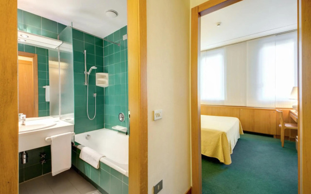 Staycity Aparthotels, Near Disneyland® Paris