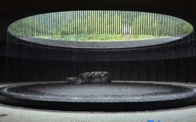 One Leaf Forest Hotel Spring