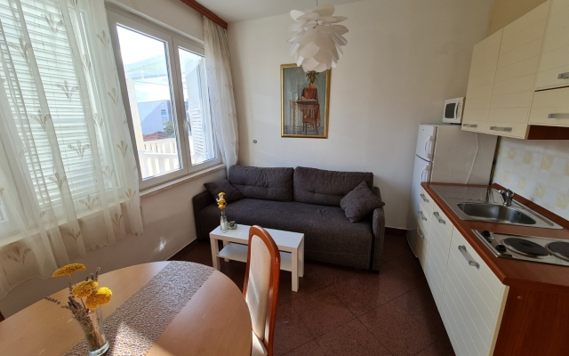 Apartment Dami - 100m from the sea A2 Earth Orebic, Peljesac peninsula