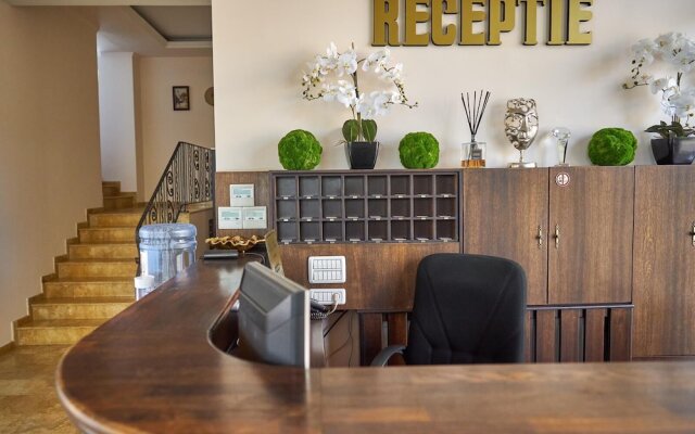 Hotel Alma
