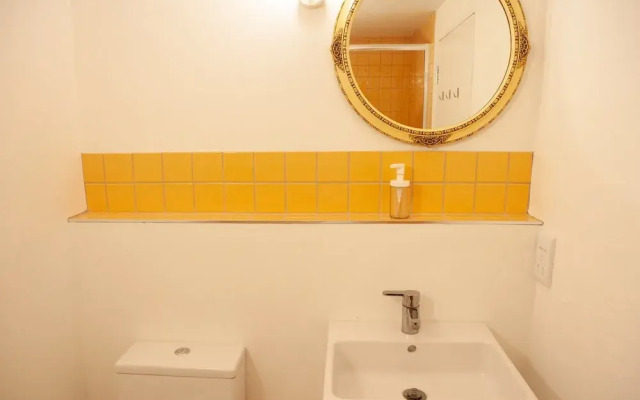Modern 2 Bedroom Apartment in the Heart of Bristol