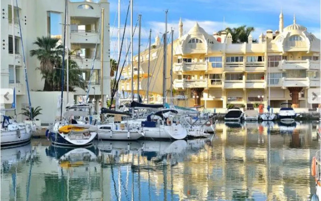 Waterfront Playamar Apartments