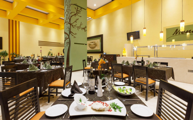 Holiday Inn Puebla Finsa by IHG
