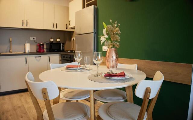 Wings Luxury Suites 2