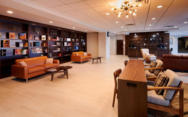 Four Points by Sheraton Cleveland-Eastlake