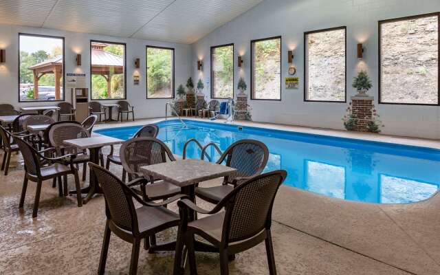 Quality Inn & Suites Zanesville City Center