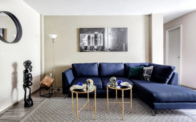 Bright & Stylish in Roma Condesa , Sleeps 7