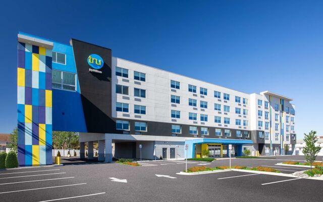 Tru by Hilton Ocean City Bayside