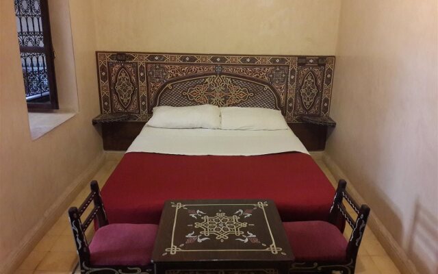 Hotel Cecil