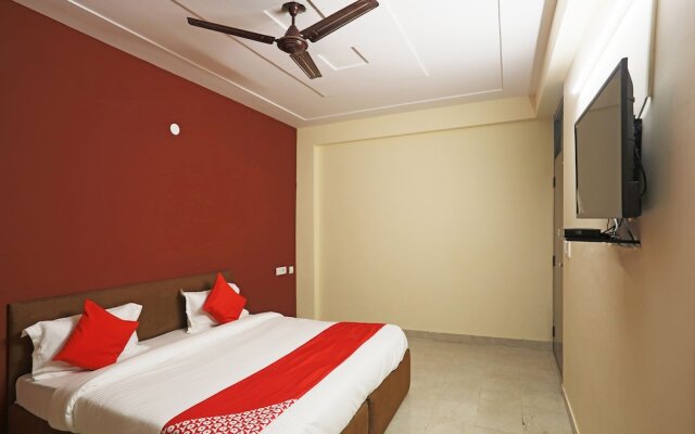 Hotel 2 Yaars by OYO Rooms