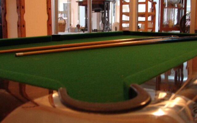 Minaides Hotel