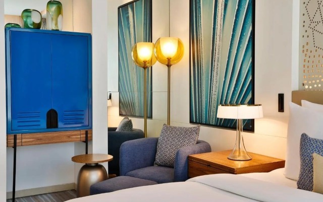 Tumbi Hotel Dubai The Palm, Tapestry Collection by Hilton	