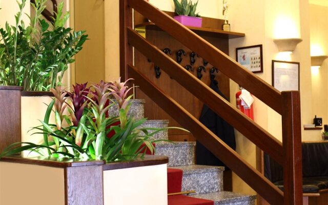 Pavone Hotel 
