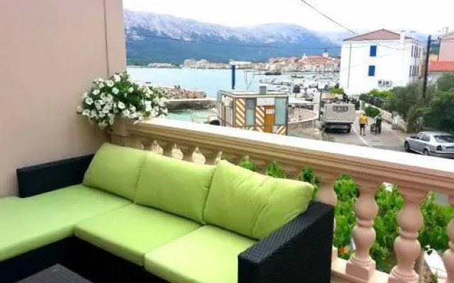 Guest House Villa Baska