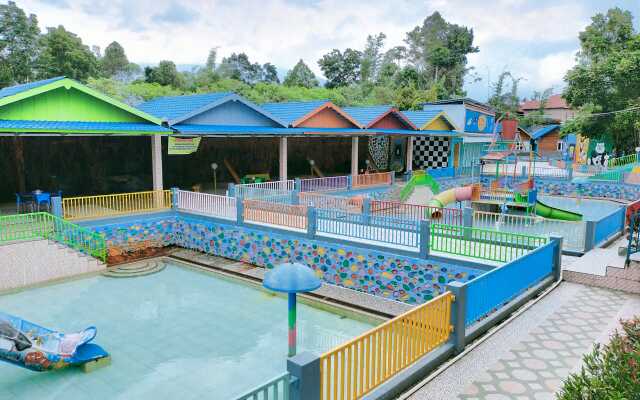 Waterpark & Villa Favour Pagar Alam RedPartner