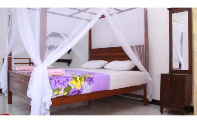 Vista Rooms Near Mirissa Beach 1