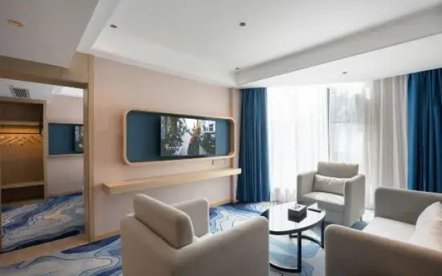Kyriad Hotel (Jingzhou Xintiandi)