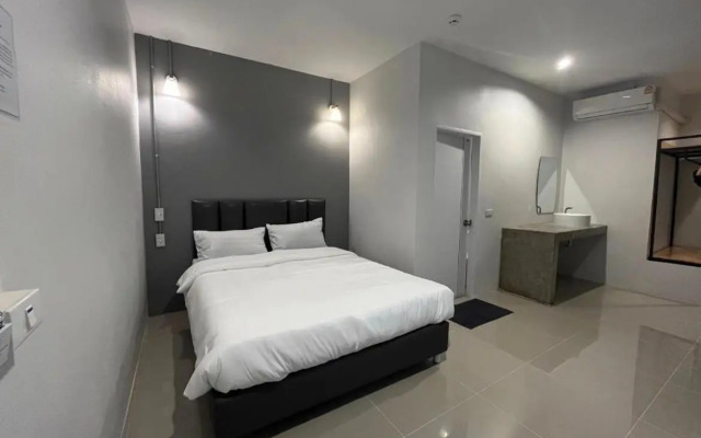 Life Hotel Rong Khun